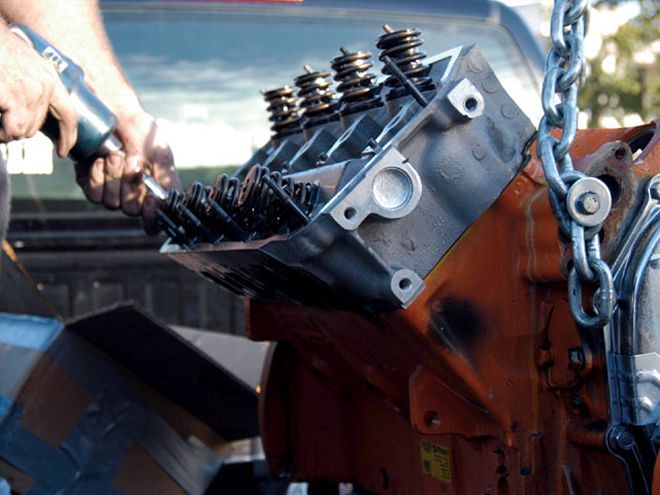 Mopar Performance 528 Crate Hemi Engine - Superior Hemi