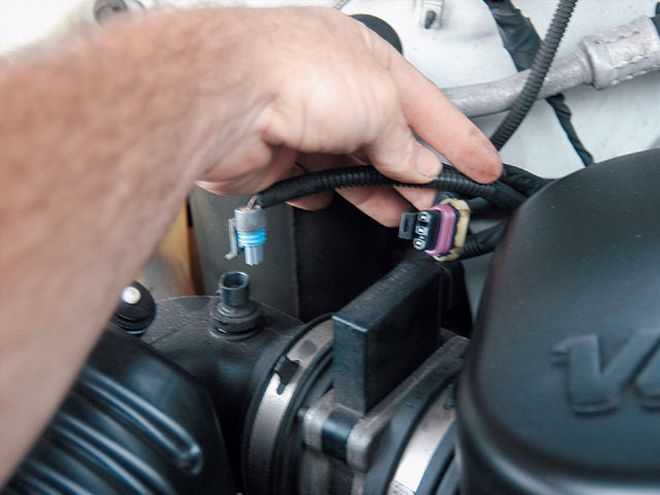 2000 Chevy Truck Supercharger Installation - Blown Big-Block