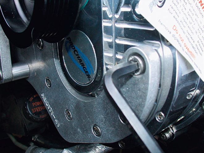 2000 Chevy Truck Supercharger Installation - Blown Big-Block