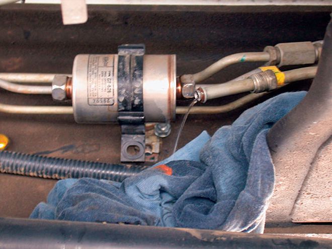 2000 Chevy Truck Supercharger Installation - Blown Big-Block