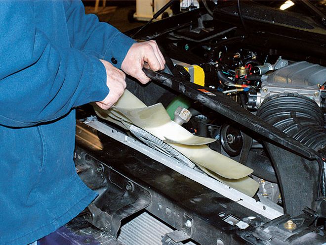 Flex-a-Lite Dual Fan Install in a 2002 Ford F150 - Electric Breeze