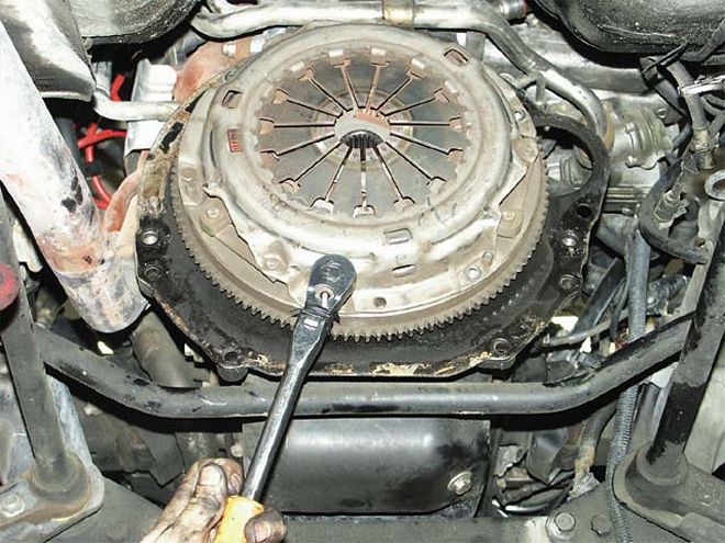 Toyota Clutch Install - Get a Grip!