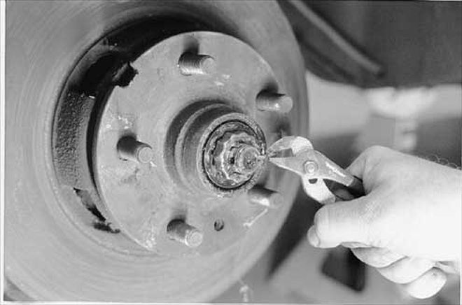 Basic Sport Truck Maintenance Tips