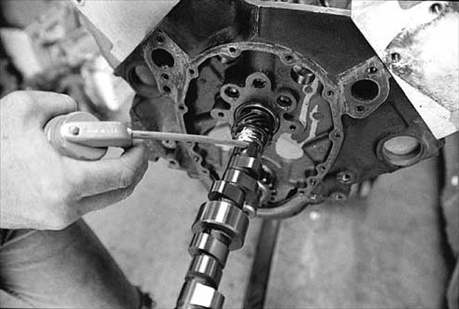 Crane Compucam Hydraulic Roller Camshaft Installation
