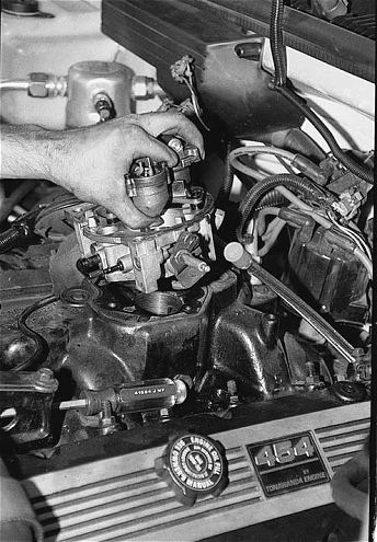 Whipple Supercharger Installation on a 1993 Big Block Chevy Engine