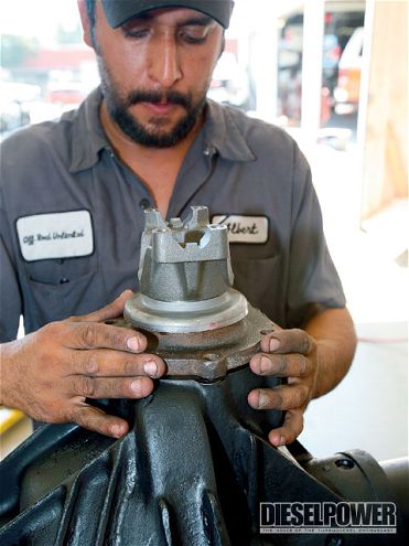 GM 14 Bolt Axle Buildup - 1,000-LB-Ft-Proof Axle
