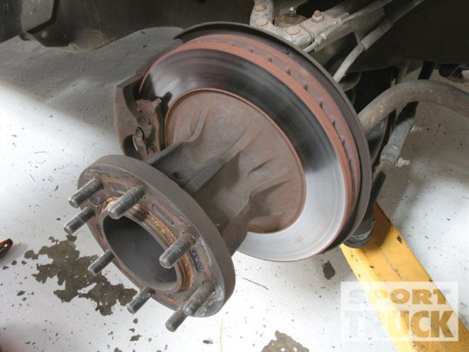 Upgraded Brakes on a 1999 Chevy C3500 Dually - Brake Check!