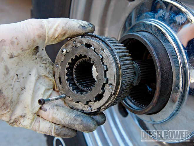 1997 Ford F350 - Step-By-Step Axle Repair