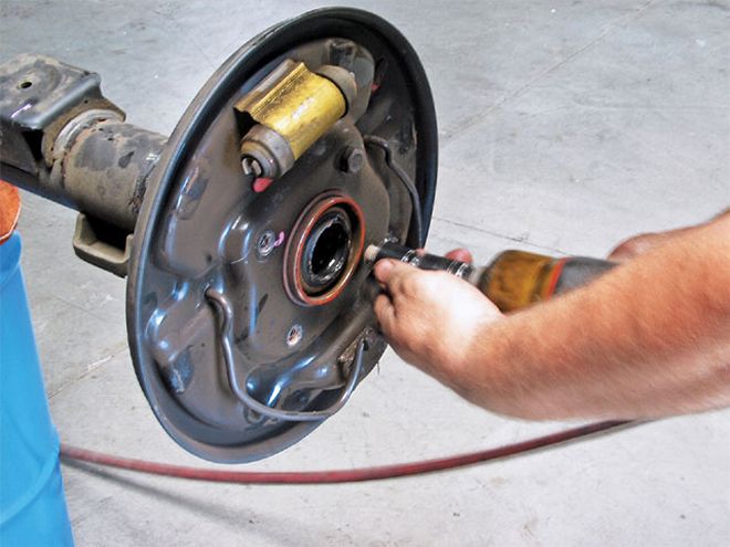 2007 Chevrolet Colorado - 20 Inch Wheels and Aftermarket Brakes - The Wheel Deal