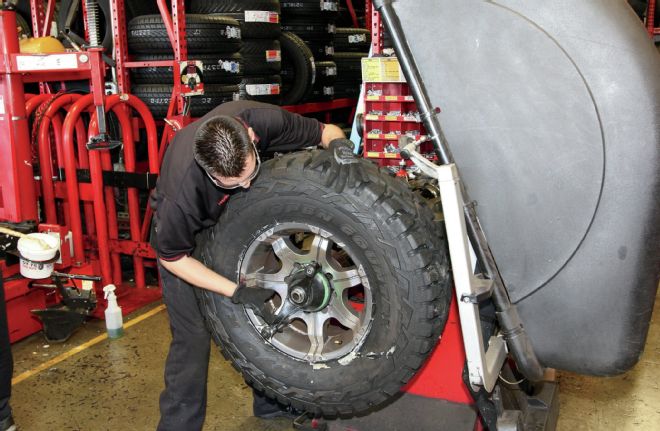 Oversize Tire Testing - BFGoodrich All-Terrain T/A KO2