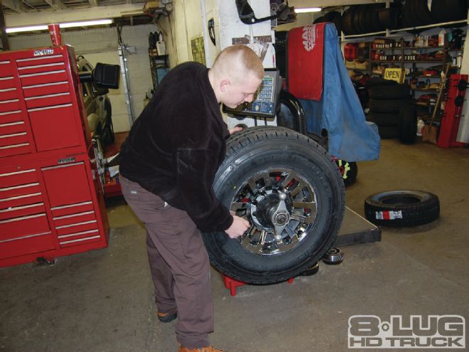Nitto Dura Grappler Install: Tire and Wheel Upgrade