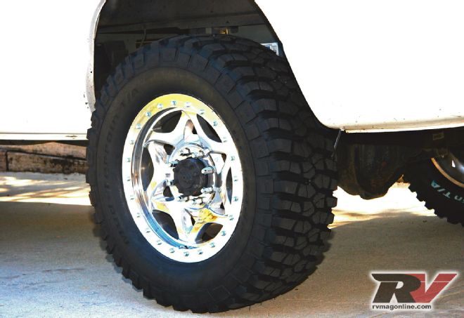 0812rv 01 Bf Goodrich Mud Terrain Tires Walker Evans Wheels