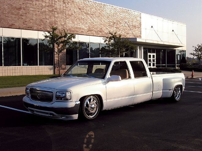 car Tires On A 1 Ton Pickup custom Truck