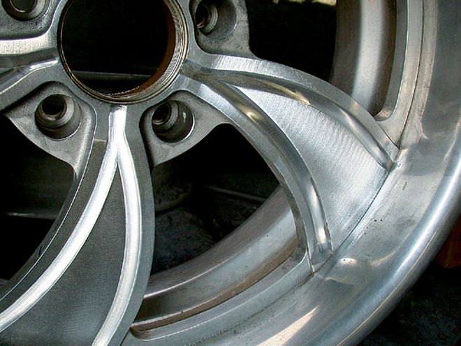 Tire Talk - November 2004 - Professional Wheel Polishing