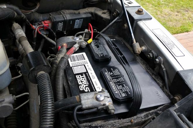 How To Troubleshoot A Battery Failure Battery Blanket Mounts Lugs