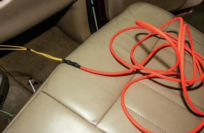1997 Ford F 150 Both Amp Wires Fed In 8 Gauge Wire