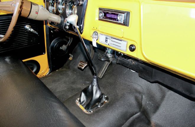 Chevrolet C10 Column Shifter Conversion Floor Shifter