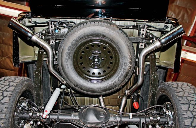 Adding Sound Performance to a 2014 Chevrolet Silverado