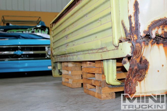 Chevy LUV Bed and Interior Bench Seat Replacement - Junkyard Jewel