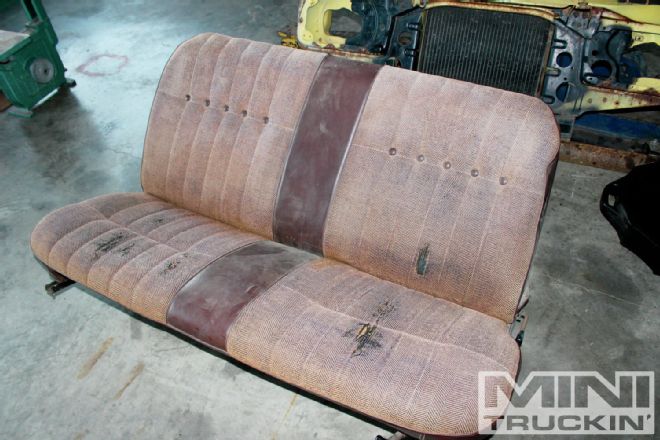 Chevy LUV Bed and Interior Bench Seat Replacement - Junkyard Jewel