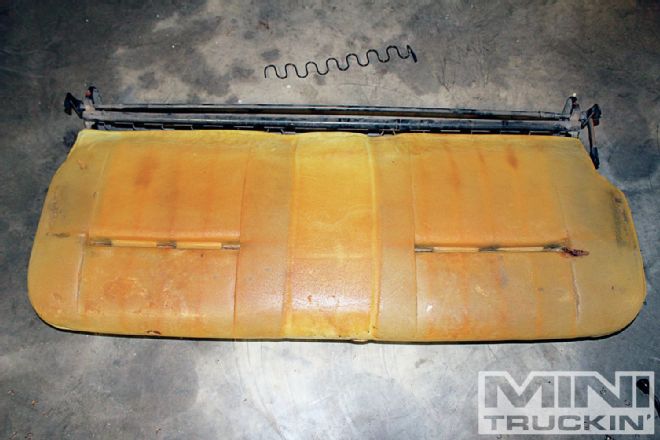 Chevy LUV Bed and Interior Bench Seat Replacement - Junkyard Jewel