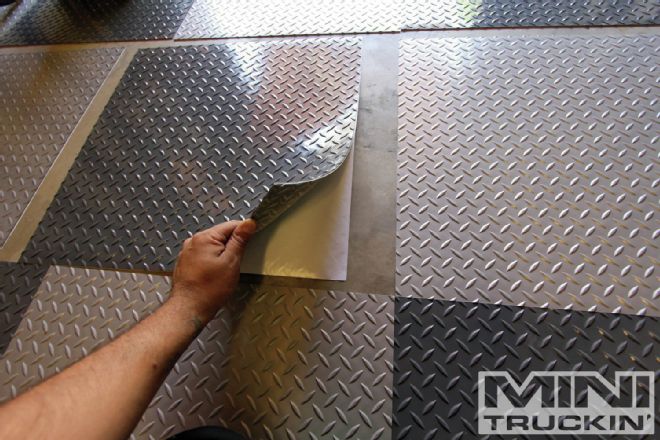 Looking Down - Laying Down The G-Floor