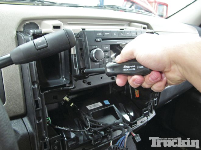 Kicker Powerstage Subwoofer Install - Kick Up The Bass