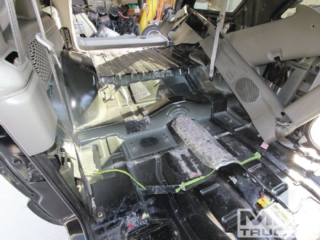 LMC Auto Carpet Install - Floor Restore