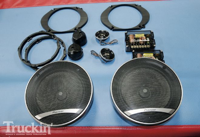 2009 Dodge Ram Audio Upgrades - Booming Tunes