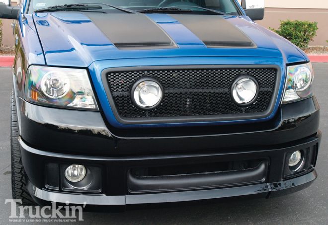 2007 Ford F150 Upgrades - Illumination Installation