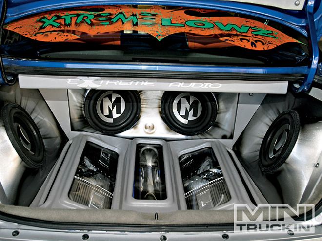 Extreme Audio and Kustoms - Extreme Shop Tour