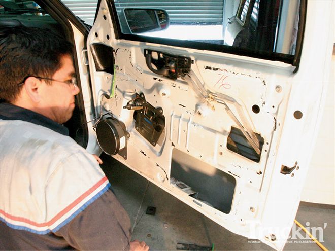 2000 Chevy S10 Electric Life Buildup - Electric Interior