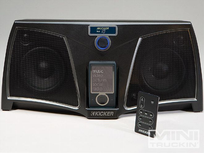 mini Market April 2009 kicker Audio Digital Stereo System