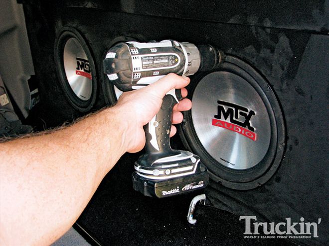 MTX Audio Subwoofer Swap - Big Bass For 3 Bills
