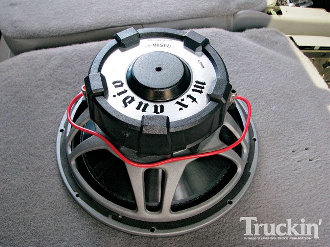 MTX Audio Subwoofer Swap - Big Bass For 3 Bills