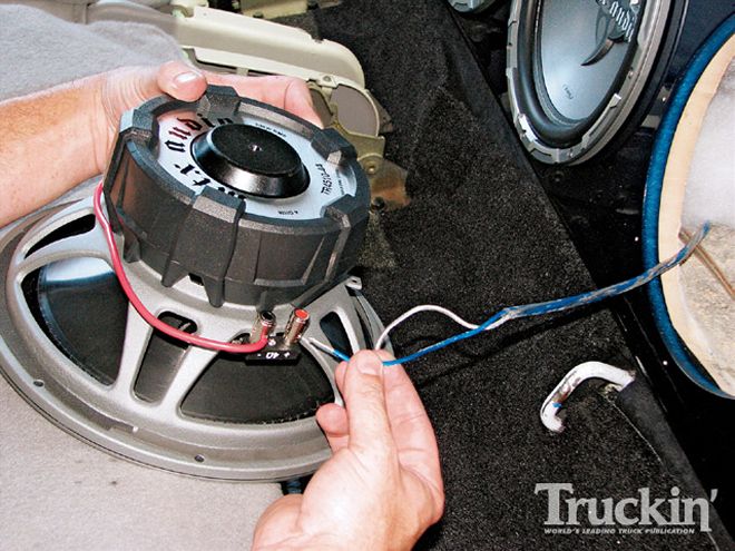 MTX Audio Subwoofer Swap - Big Bass For 3 Bills