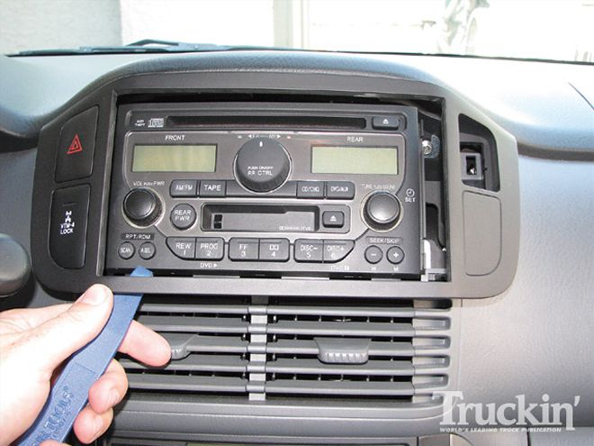 Neo iPod Interface Installation - Piloting The Future