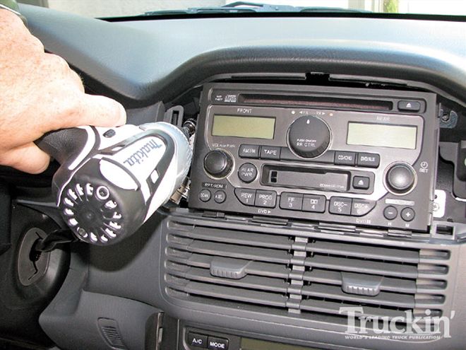 Neo iPod Interface Installation - Piloting The Future