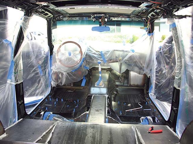Spraying the Floor of a 2002 Chevrolet Tahoe - Spray-On Noise Killer