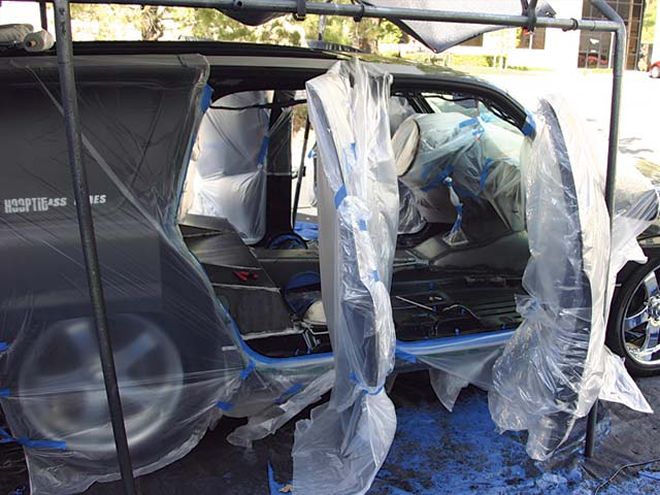 Spraying the Floor of a 2002 Chevrolet Tahoe - Spray-On Noise Killer