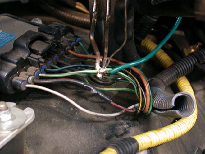 Stand-Alone Shift Light in a Toyota Tacoma - Get Your Shift Together