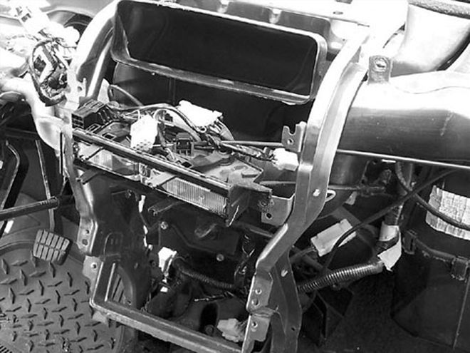 Nissan Hardbody Dashboard Swap - Dash Install - El Switcheroo, Part II