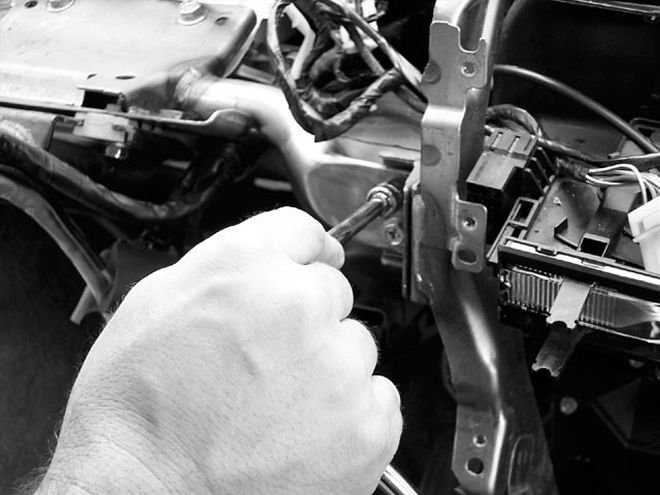 Nissan Hardbody Dashboard Swap - Dash Install - El Switcheroo, Part II