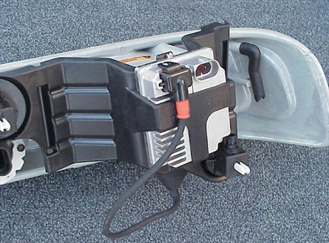 Make the Switch to HID Lighting Simple