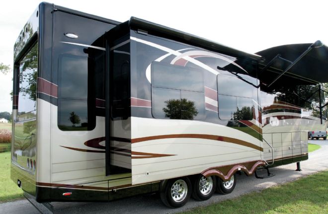Continental Coach Fifth Wheel Trailer Road Test