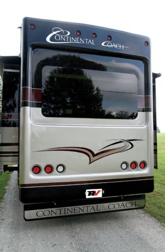 Continental Coach Fifth Wheel Trailer 04