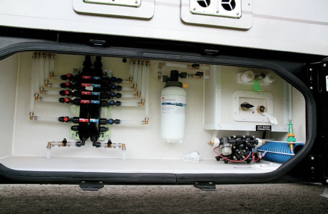 Continental Coach Fifth Wheel Trailer Road Test