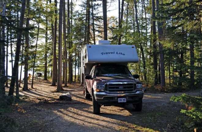 2004 Ford F 350 With Camper