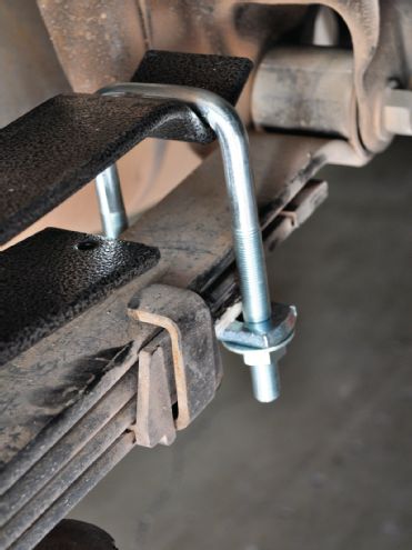 Level Load - Airbags Vs.  Overload Springs