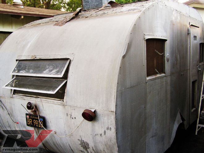 Trailer Tribe - Exploring The World Of Vintage RVs